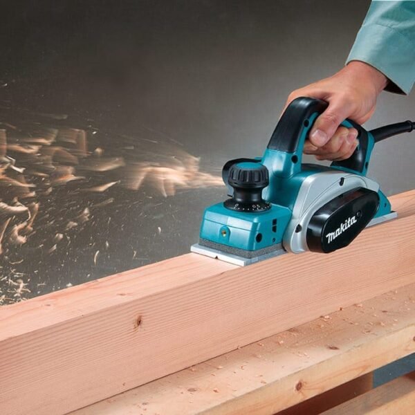 PLAINA ELET 82MM (3 1/4 POL) MAKITA - Imagem 2